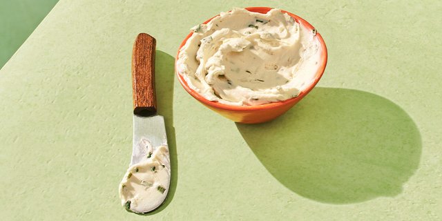 Reduced Fat Chive and Onion Cream Cheese - Individual