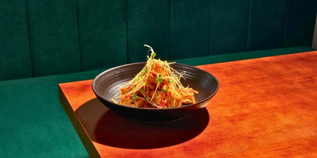 Golden Garlic & Chili Tofu
