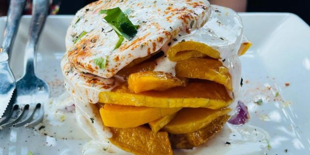Borani E Kado