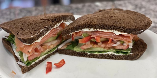 Half Sandwich