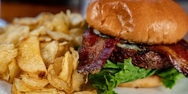 Black And Bleu Burger