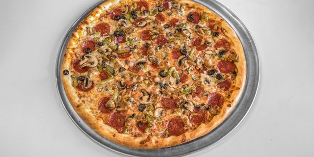 The 87 Supreme Pizza
