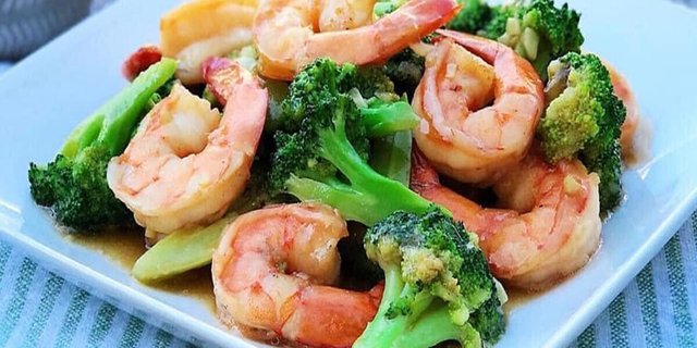 Shrimp w/ Broccoli