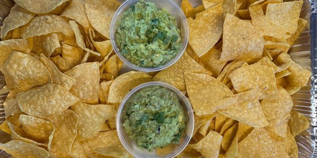 Chips & Guacamole