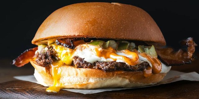 Breakfast Smash Burger