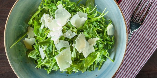 Lemon Arugula Salad