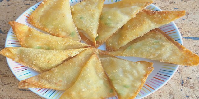 Crab Rangoon