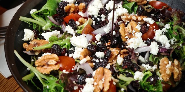 Lauren's Goat Cheese Salad