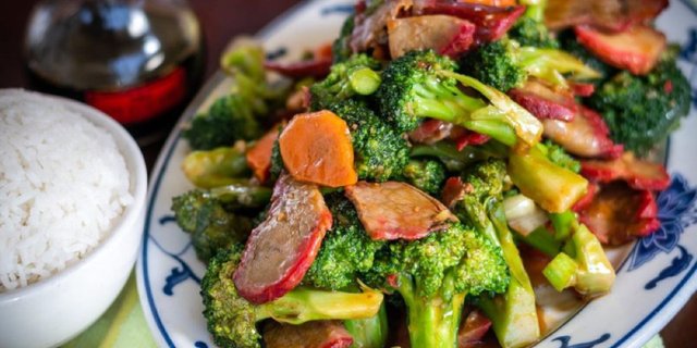 BBQ Pork w/ Broccoli