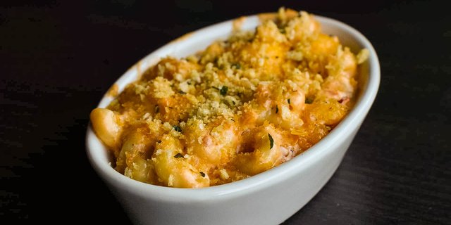 Smoked Gouda & Bacon Mac n’ Cheese