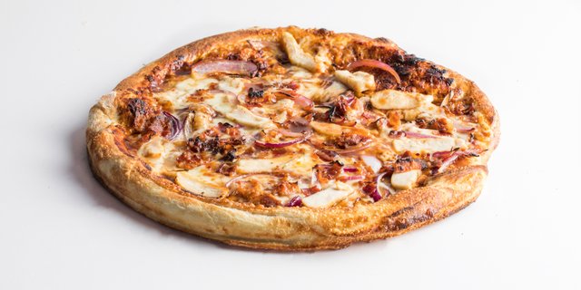 BBQ Chicken & Bacon Pizza