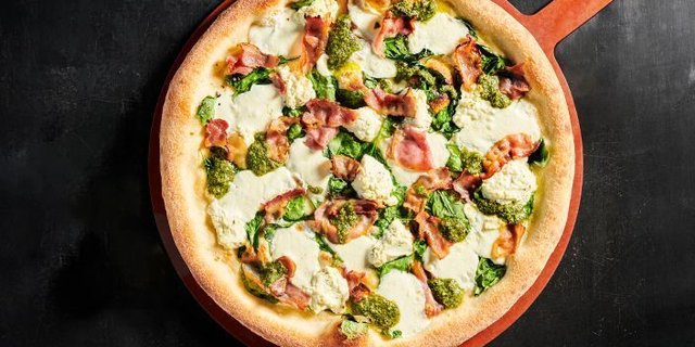Pig & Pesto Pizza