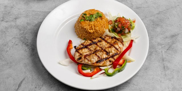 Grilled Chicken Breast Plate