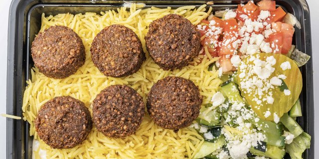 Falafel Over Rice Plate