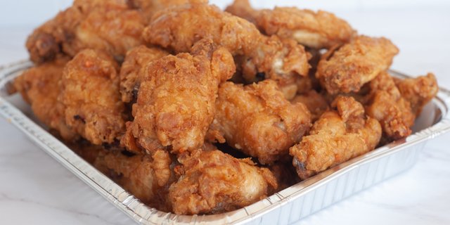 Fried Chicken Party Wings