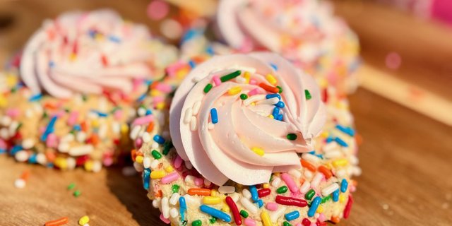 6-Pack Birthday Cake Cookie