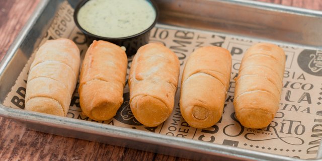 Mini Cheese Tequeños