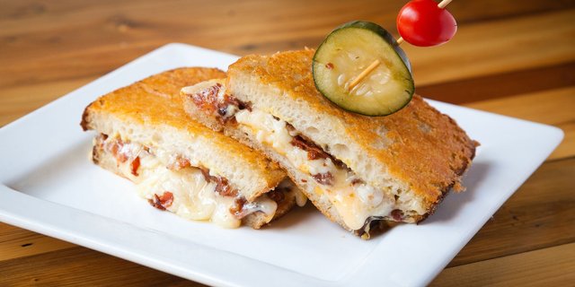 Brie & Bacon Grilled Cheese Sandwich