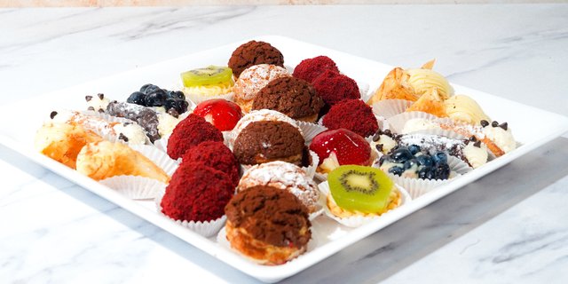 Large Artisanal Dessert Platter