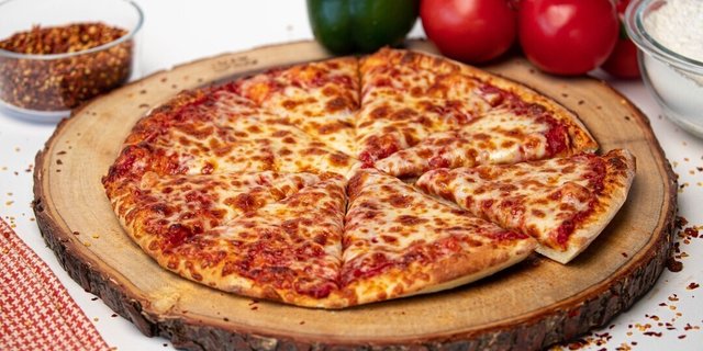 Cheese Cauliflower Crust Pizza
