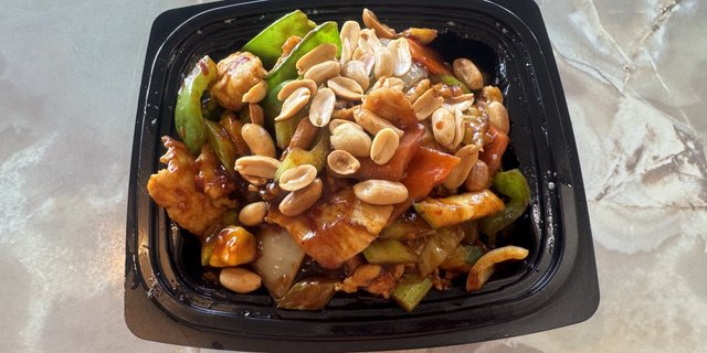 Kung Pao Chicken Tray