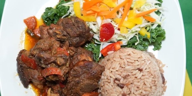 Stew Chicken Boxed Meal