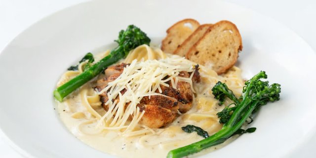 Blackened Chicken Alfredo Party Pack