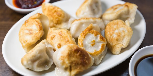Fried Chives & Pork Dumplings
