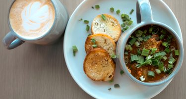 Casera Cafe & Bakery
