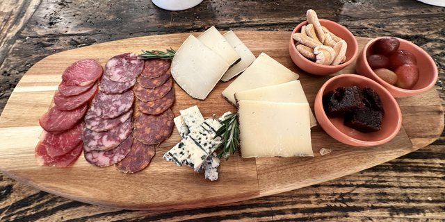 Chef's Board Ibericos & Cheese