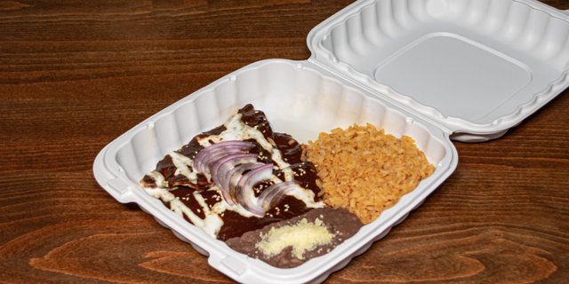 Enchiladas de Mole