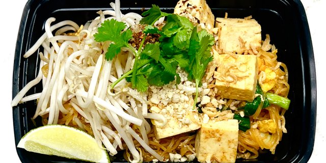 Tofu Pad Thai Boxed Noodle Bowl