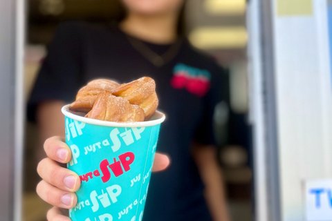 Cinnamon Pretzel Bites