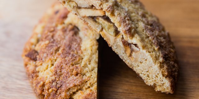 Apple Crumb Pie Cookie