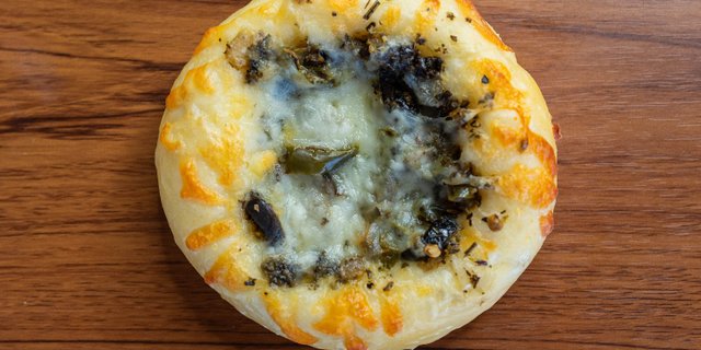 Veggie Pizza Kolache