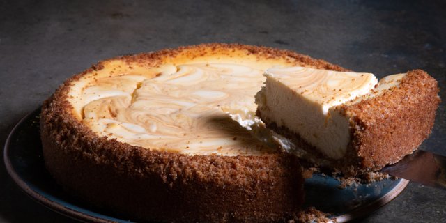 Salted Caramel Cheesecake