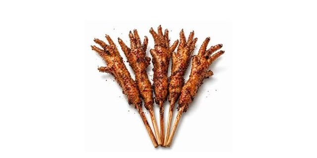Chicken Feet Skewers (5 Pieces)