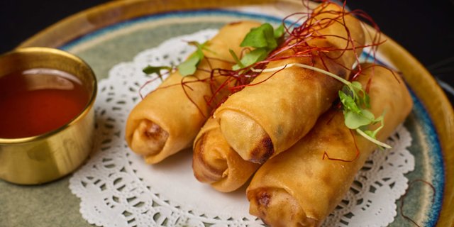 Crispy Vegetable Spring Rolls