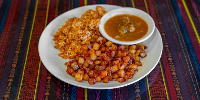 Huevos con Chorizo