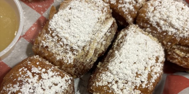 Fresh Beignets