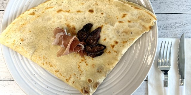 Fig Crepe
