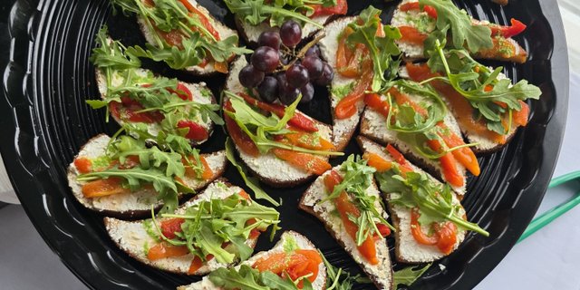 Bruschetta Platter w/ Ricotta Cheese