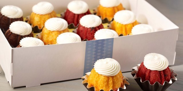 Signature Bundtinis Catering