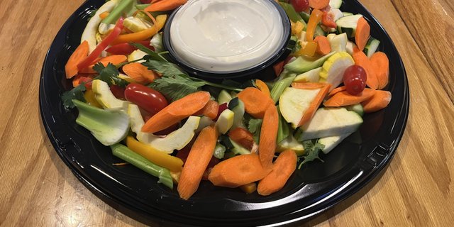 Garden Vegetable Tray