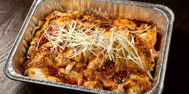 Pork Belly w/ Sweet Garlic Chili Oil