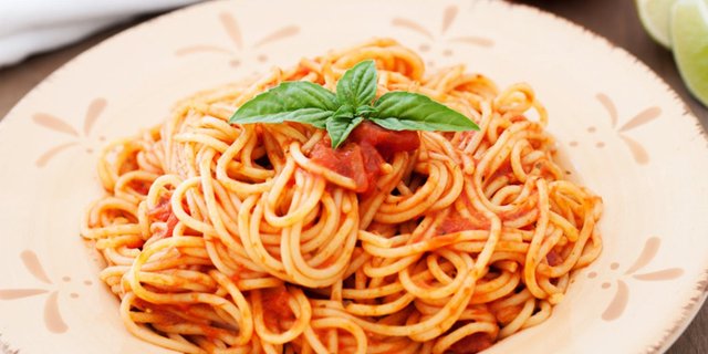 Spaghetti w/ Marinara Sauce