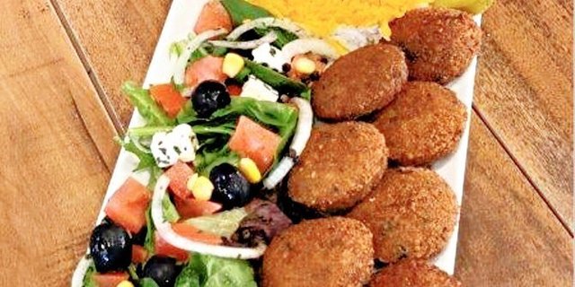 Mediterranean Falafel Rice Plate