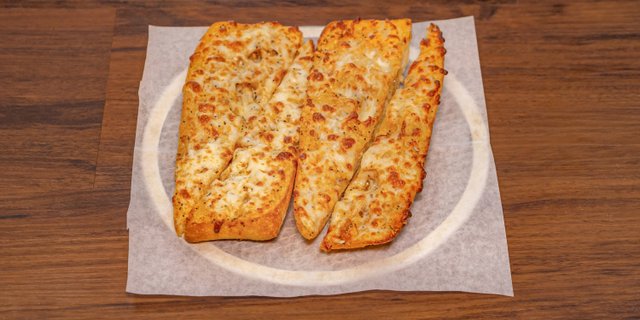 Garlic Cheese Bread