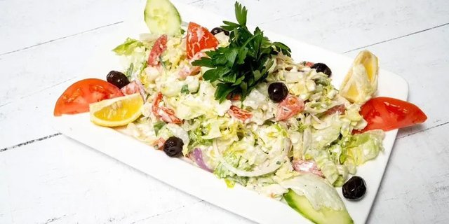 Mediterranean Salad