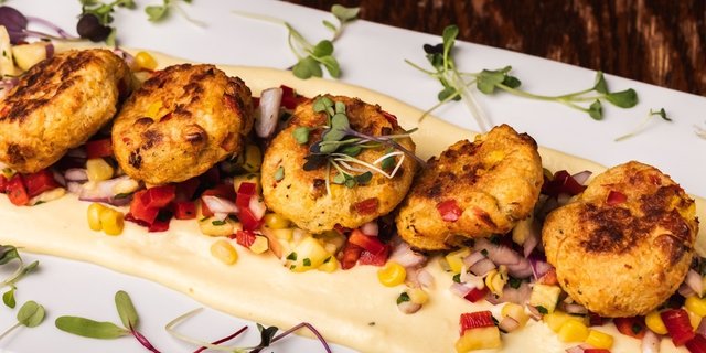 Maryland Lump Crab Cakes